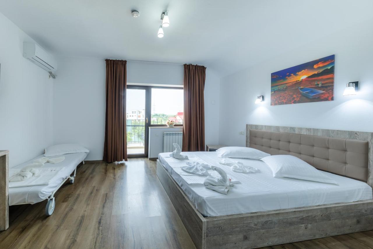Vila Yna Năvodari Esterno foto